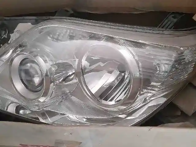Передние фары от Toyota Land Cruiser Prado, Душанбе