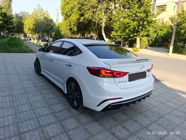 Hyundai Avante