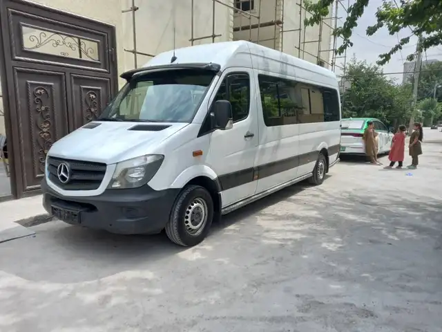 Микроавтобус Mercedes-Benz Sprinter, 2015, Душанбе