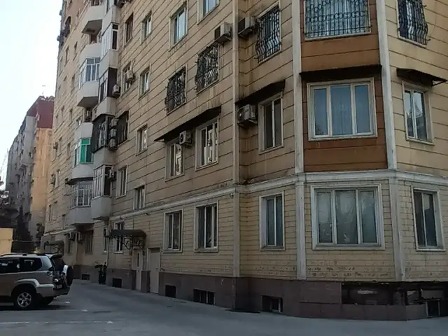 3-комн. квартира, 4 этаж, 94 м², 92микраён, Душанбе