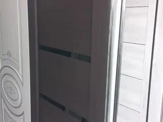 Дверь, Душанбе