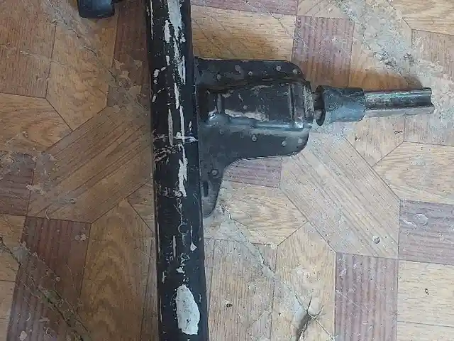 Домкрат Mercedes Benz, Душанбе