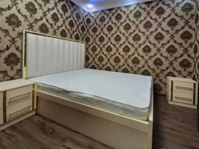 Кровать двуспальная, Душанбе