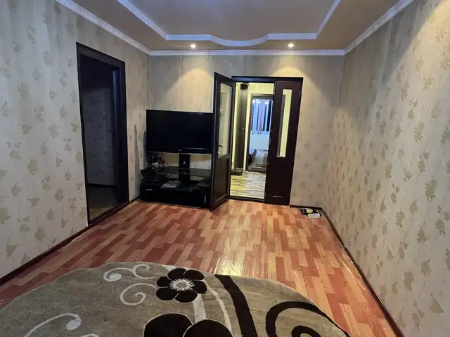 4-комн. квартира, 4 этаж, 1м², Мирзо Турсунзода 17, Гулистон (Қайроққум)