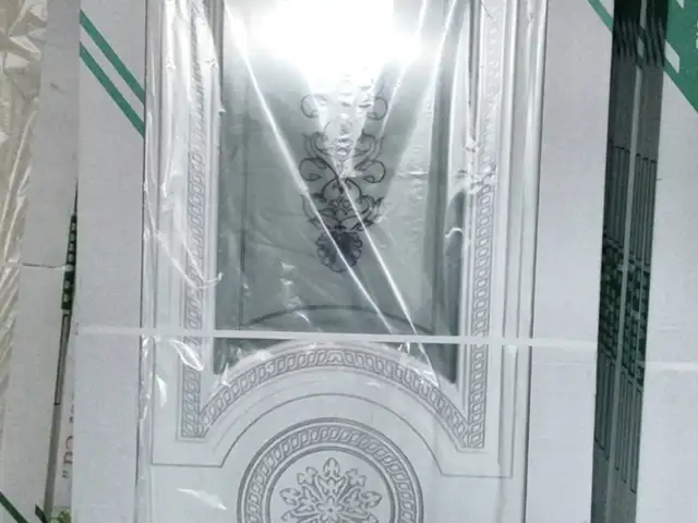 Дверь, Душанбе