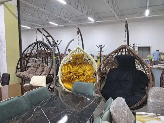 Качели, Душанбе