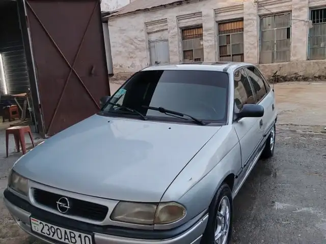 Opel Astra F