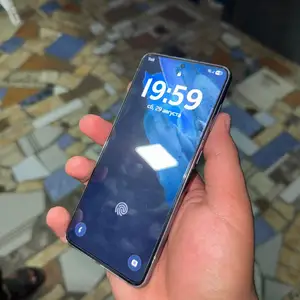Samsung Galaxy S21 5G, Душанбе