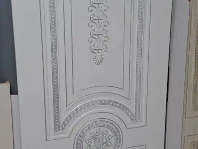 Дверь, Душанбе