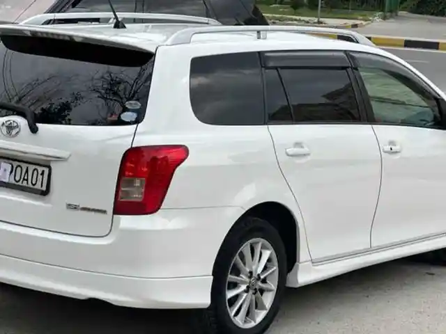 Не тонированые стекла для Toyota Fielder, Душанбе
