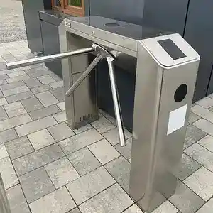 Гаризонтальный турникет, Душанбе