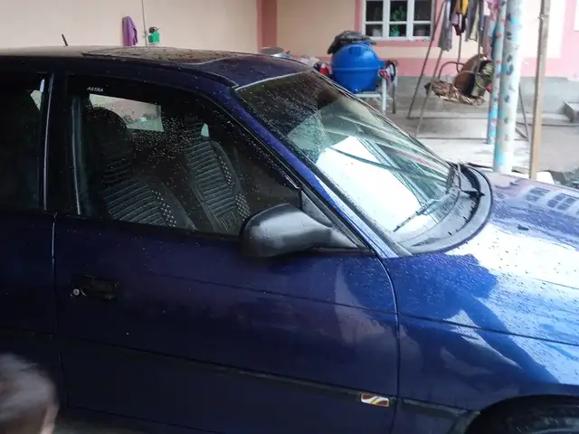 Opel Astra F