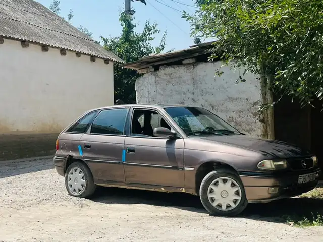 Opel Astra F