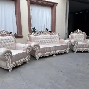 Тройка диван, Душанбе