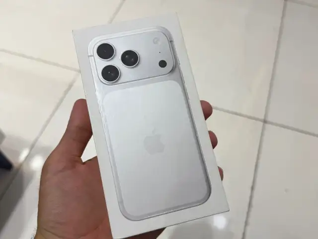 Apple iPhone 17 Pro, 256 gb, Silver, Душанбе