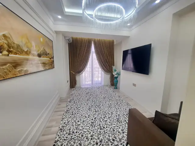 2-комн. квартира, 11 этаж, 60 м², Исломӣ Сомонӣ наздикии бозори Меҳргон, Душанбе