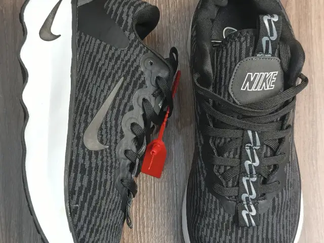 Кроссовки Nike, Душанбе