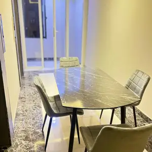 Стол и стулья, Душанбе