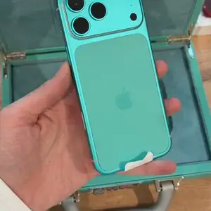 Apple iPhone 17 Pro Max, 256 gb, Silver, Душанбе