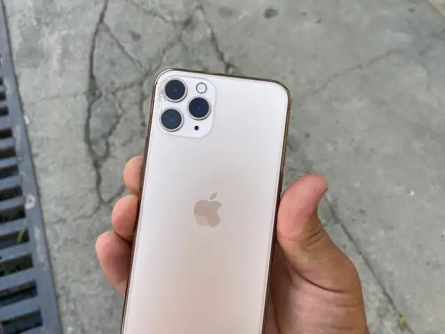 Apple iPhone 11 Pro, 64 gb, Gold, Душанбе