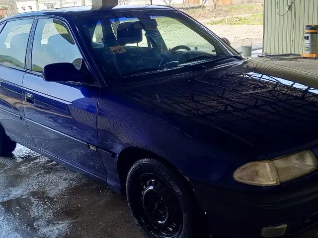 Opel Astra F