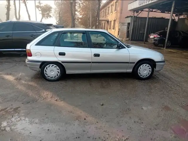 Opel Astra F