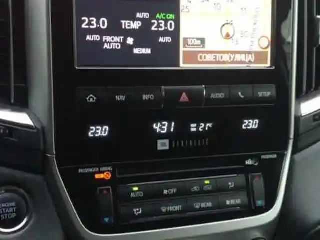Монитор от Toyota LC200 JBL, Душанбе