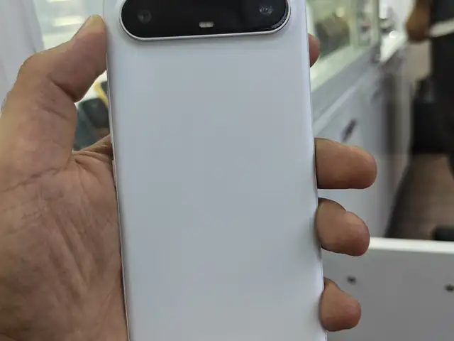Tecno Spark Slim 8/256GB, Душанбе