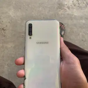 Samsung Galaxy A50 64gb, Ваҳдат