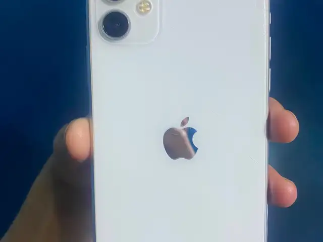 Apple iPhone 11, 64 gb, Product Red, Бохтар (Курғон-Теппа)