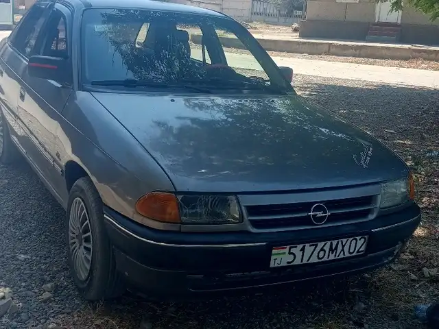 Opel Astra F