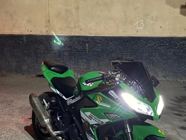 Мотоцикл Kawasaki, Душанбе
