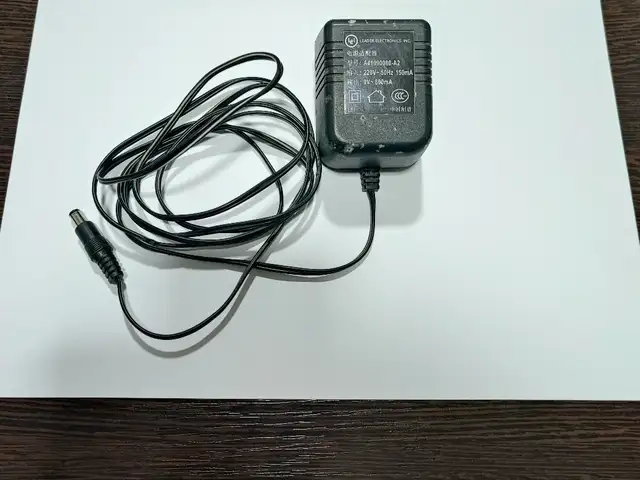 Адаптер переменного тока 9v 800mА, Хуҷанд