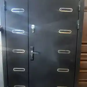 Железная дверь, Душанбе