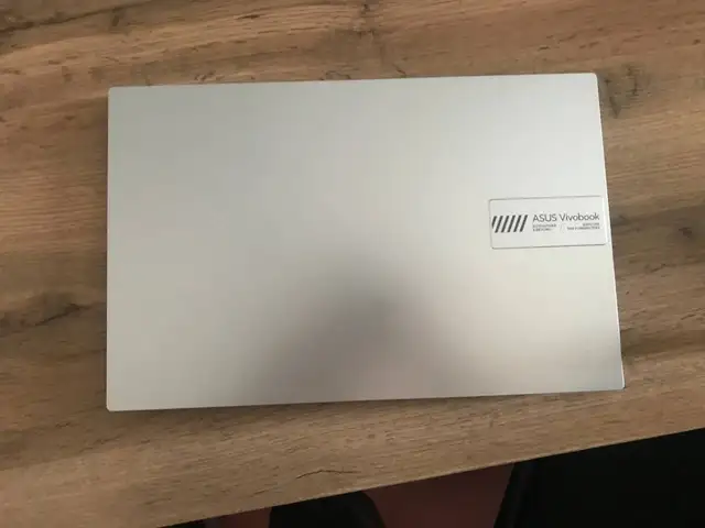Ноутбук Asus vivobook, Худжанд