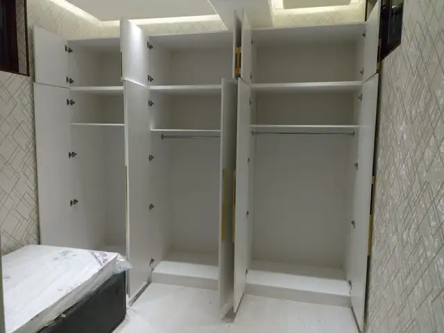 Шкаф, Душанбе