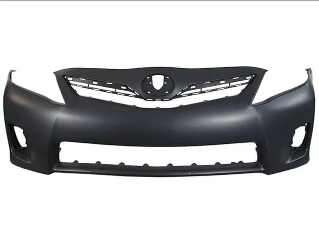 Передний бампер от Toyota Camry 2 Hybrid, Душанбе