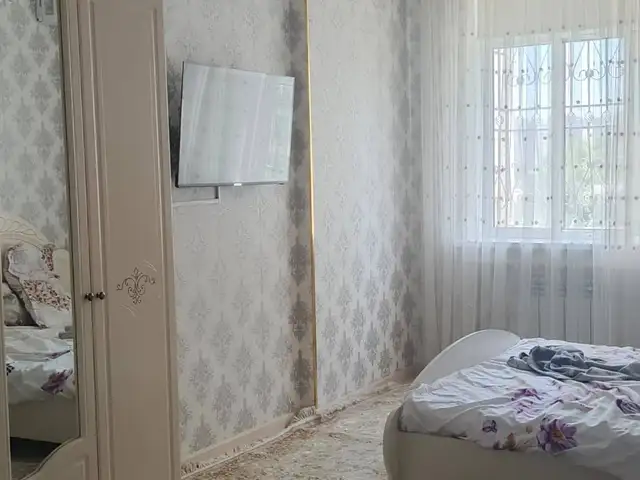3-комн. квартира, 5 этаж, 110м², Исмоил Сомони, Душанбе