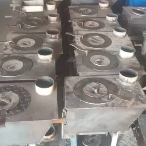 Печкаи кумири ва хезуми, Турсунзаде