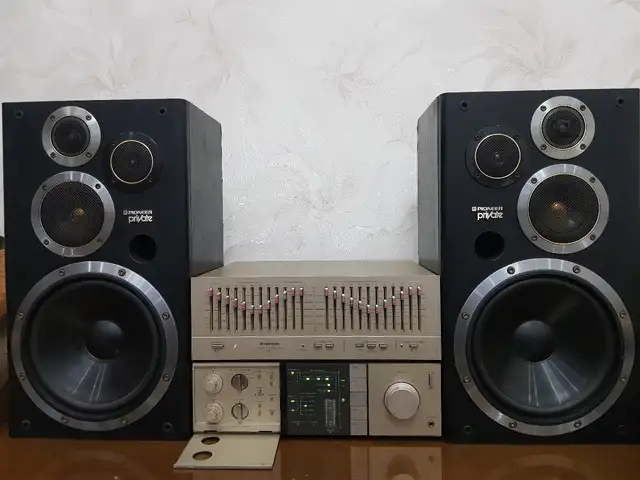 Музыкальный комплект Pioneer, Худжанд
