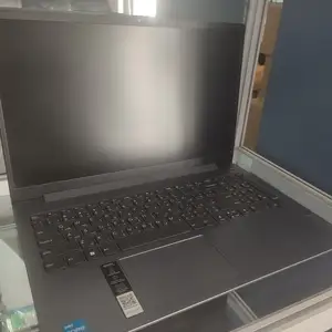 Ноутбук Lenovo, Турсунзаде