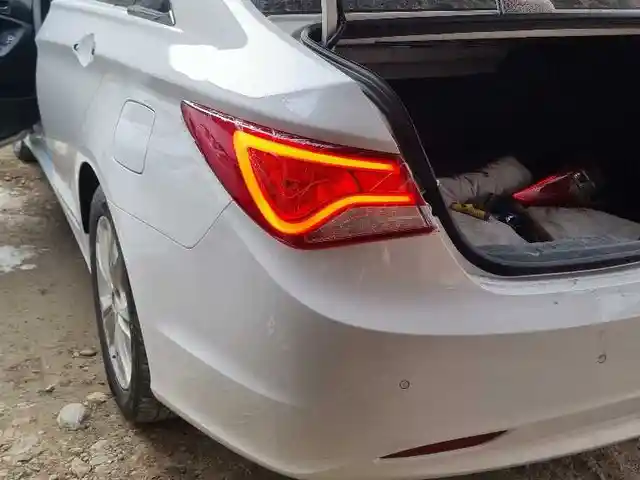 Фары от Hyundai, Худжанд