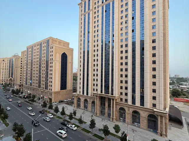 3-комн. квартира, 7 этаж, 127 м², ул. Айни, Душанбе