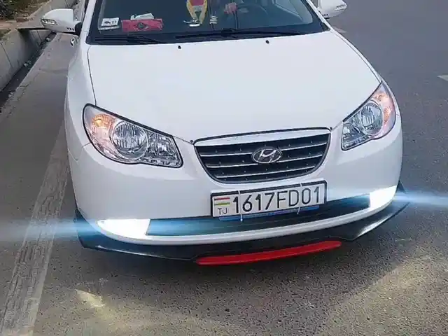 Универсальная губа для Hyundai Avante, Душанбе