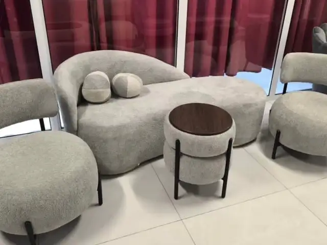 Диван Тройка, Душанбе