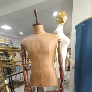 Манекен мужской, Душанбе