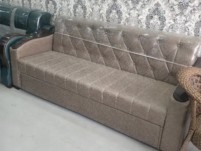 Диван, Душанбе