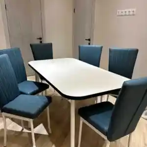 Стол и стулья, Душанбе