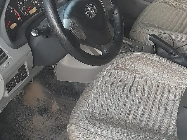 Toyota Corolla, 2013, Вахдат - 3
