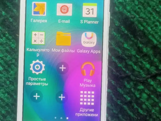 Samsung Galaxy A3, Бохтар (Курган-Тюбе)
